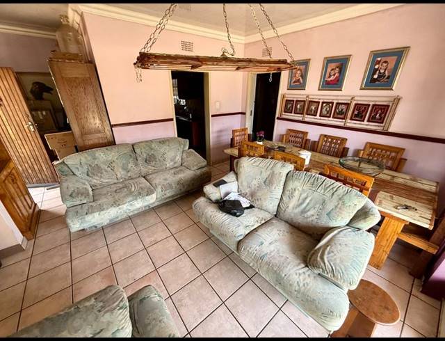 3 BEDROOM HOUSE FOR SALE IN VANDERBIJLPARK SE 6